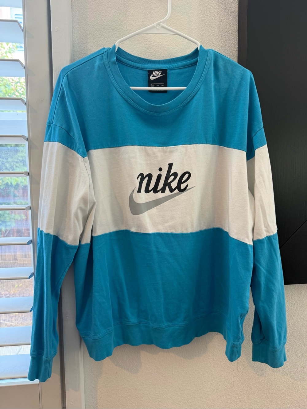 Nike Teal and White Colorblock Crewneck Sweatshirt with Silver Swoosh
